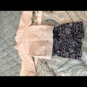 Carter’s 2 piece short set